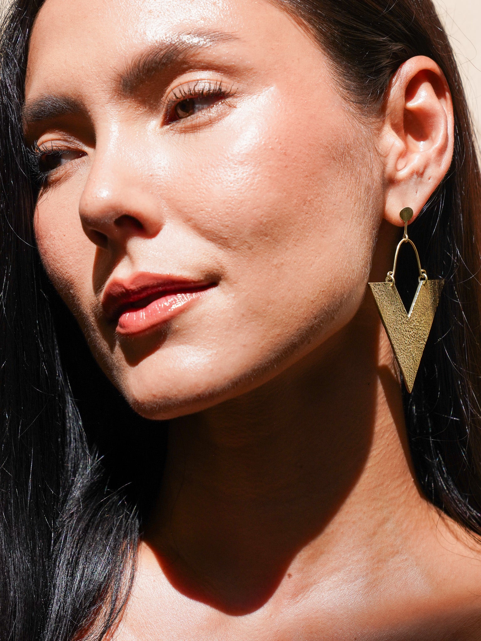 VERA LUXE EARRINGS