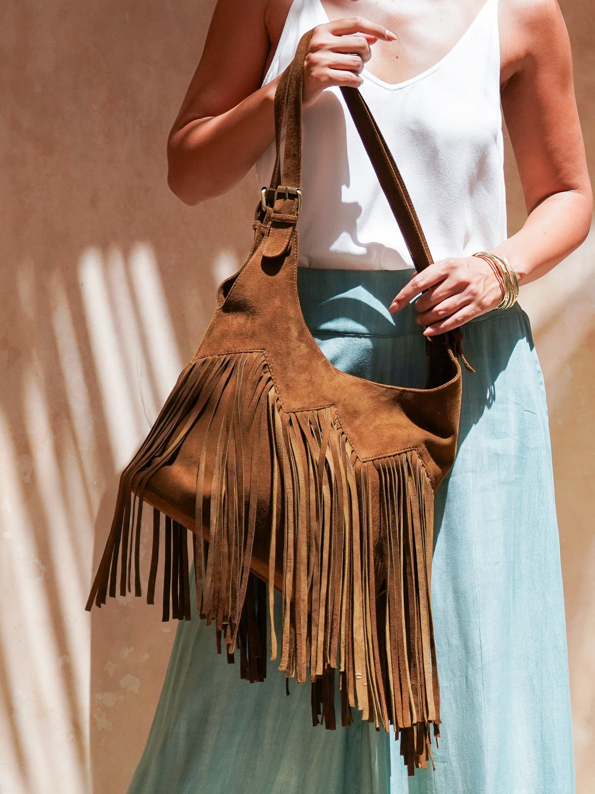 NOMADA FRINGE PURSE CACAO