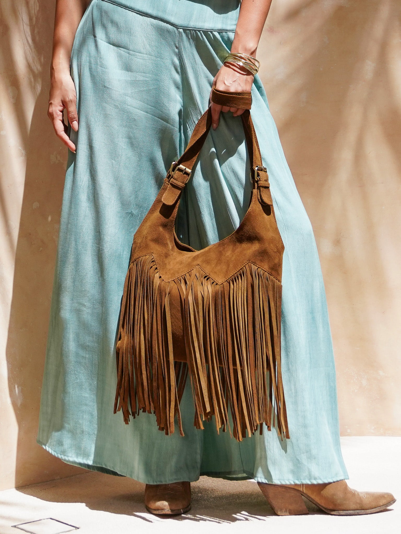 NOMADA FRINGE PURSE CACAO